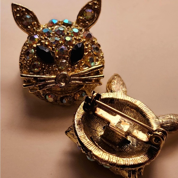 Vintage Matching cat pins. - Picture 3 of 7